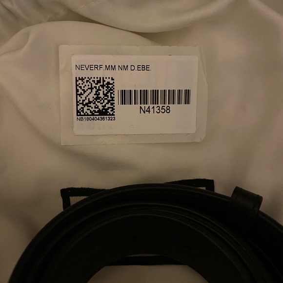 Gucci Leather belt with Double G buckle main image 8